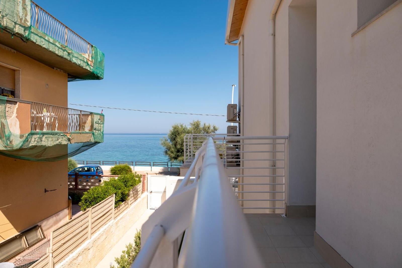 Vjman House Sea Beach - Siciliavacanza Avola Bagian luar foto
